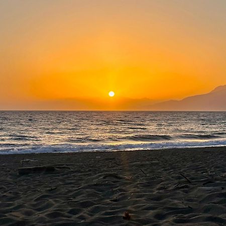 Komos Beach Estate Kalamaki  Exteriér fotografie