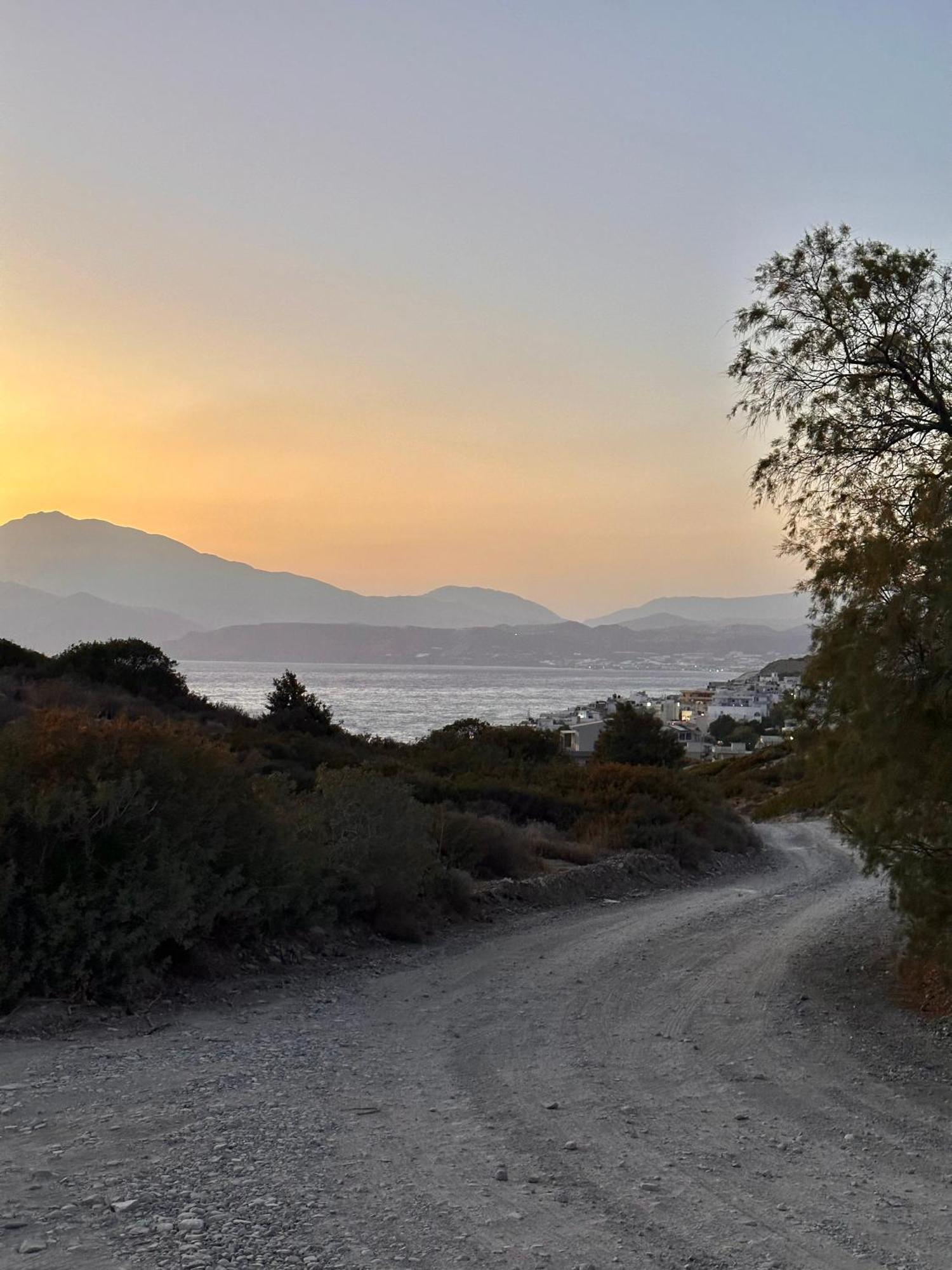 Komos Beach Estate Kalamaki  Exteriér fotografie